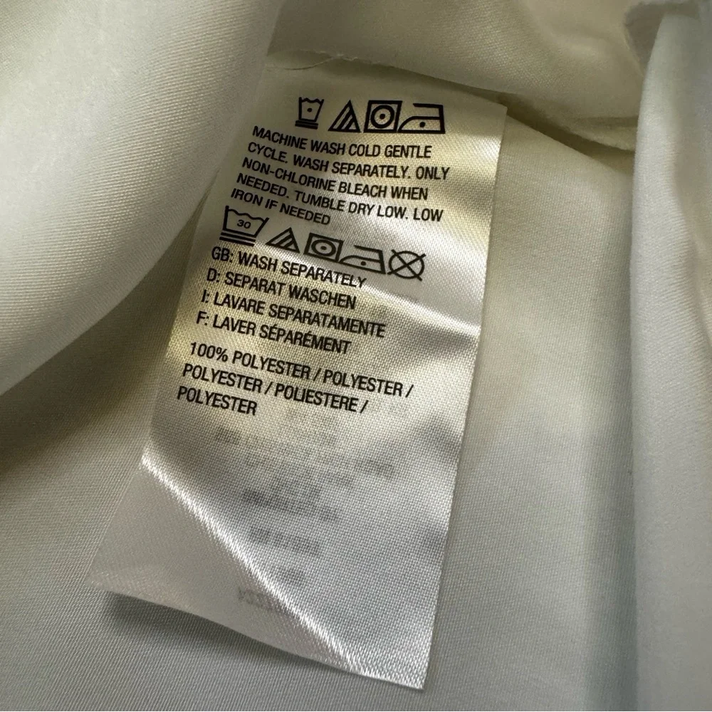 D&Co White Collared Button-Down Shirt Size XS Long Sleeve Can Be Worn Up NWOT - Picture 7 of 10